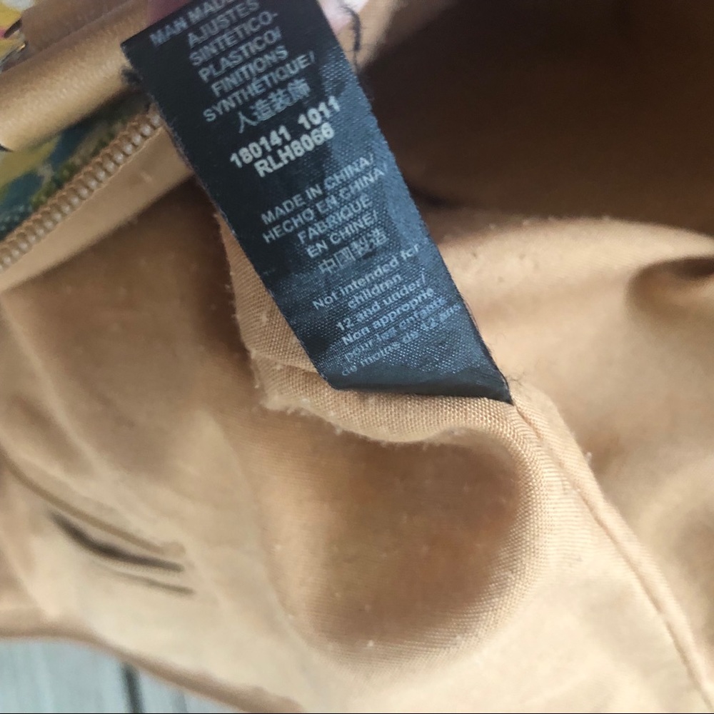 Relic Floral Shoulder Bag - Picture 7 of 12